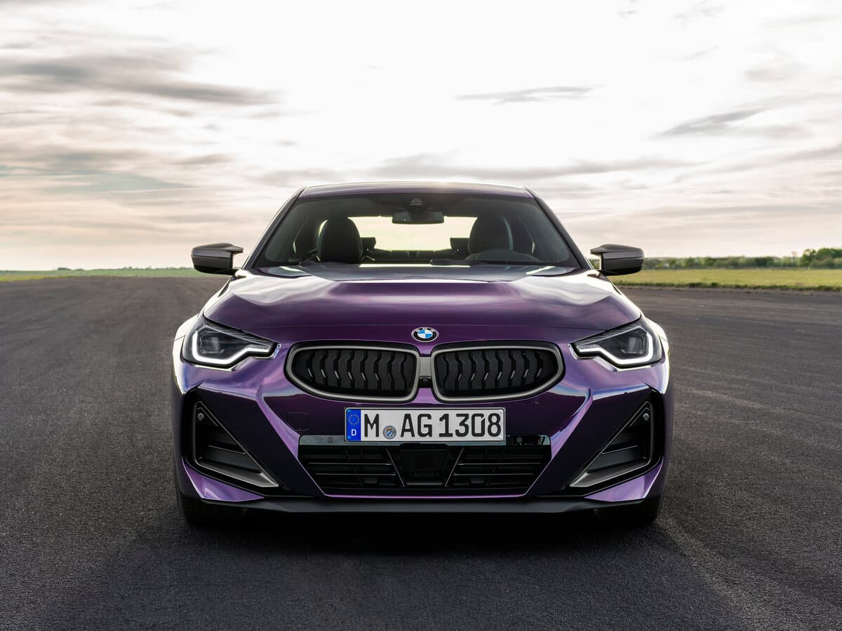 BMW 2 seriyası G42 — Öndən