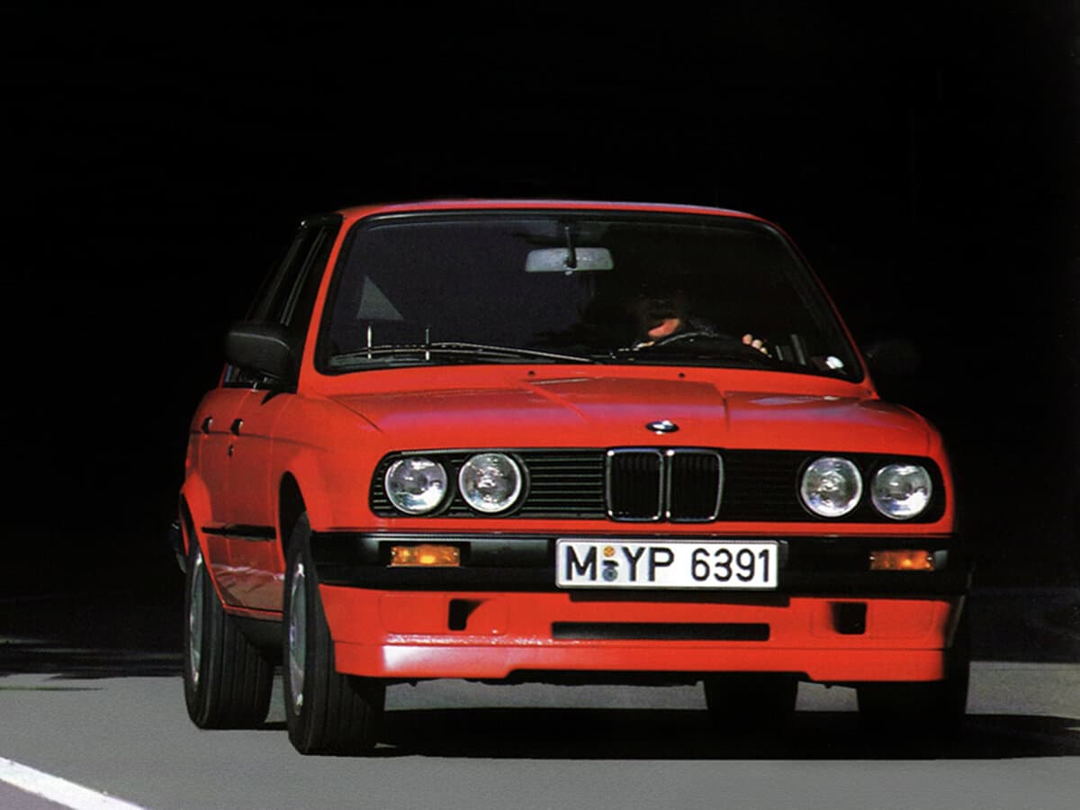 BMW 3 seriyası II (E30) — Öndən