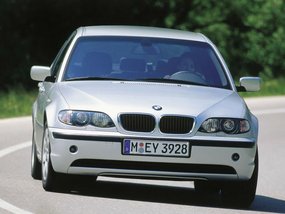 BMW 3 seriyası IV (E46) Restayling — Öndən