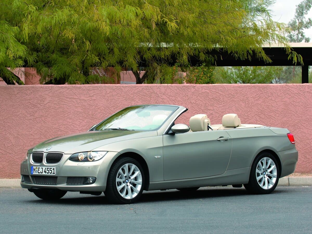 BMW 3 seriyası V (E90/E91/E92/E93) — Əsas şəkil