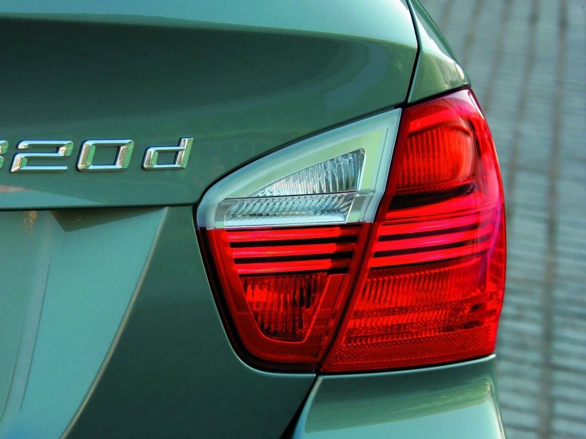 BMW 3 seriyası V (E90/E91/E92/E93) — Detal