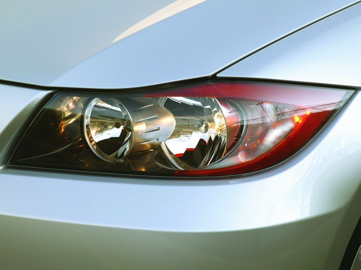 BMW 3 seriyası V (E90/E91/E92/E93) — Fara