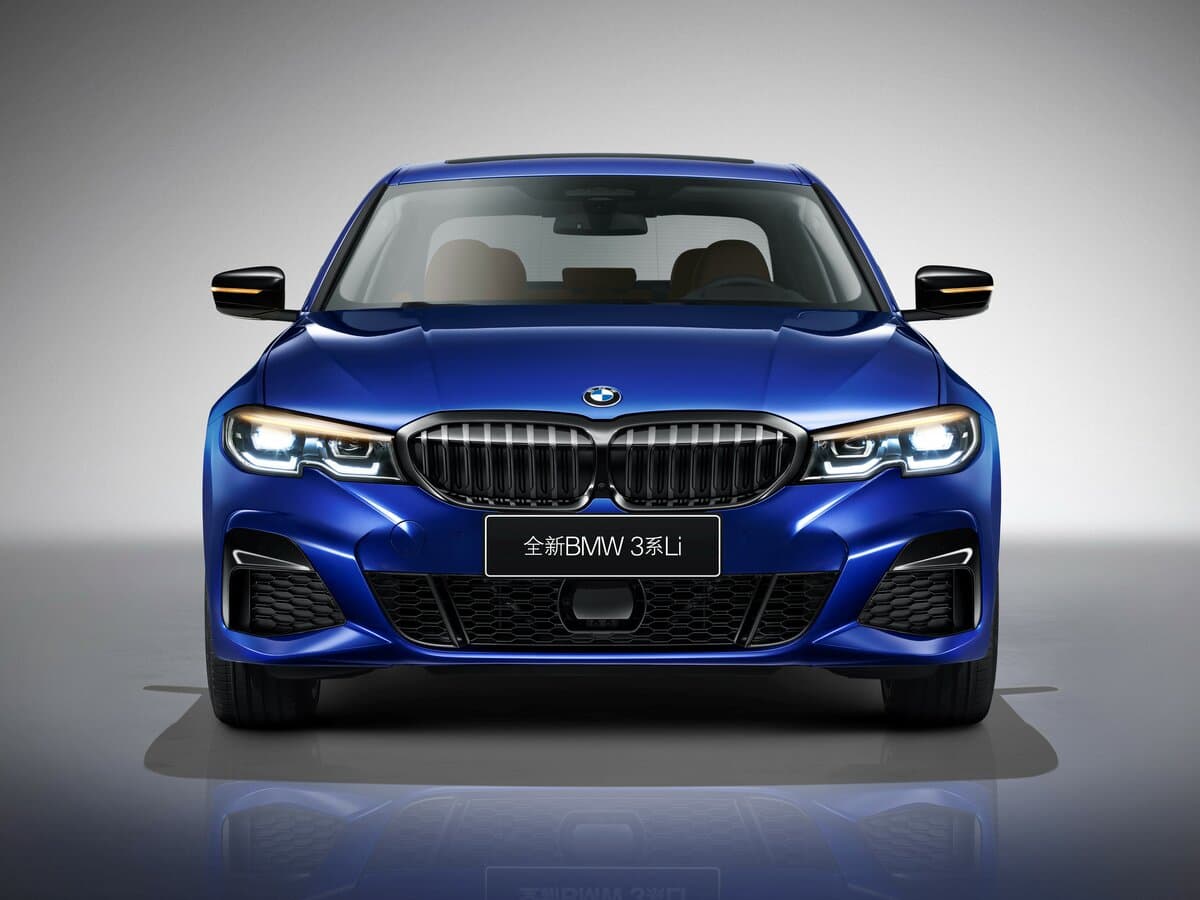 BMW 3 seriyası VII (G20/G21) — Öndən