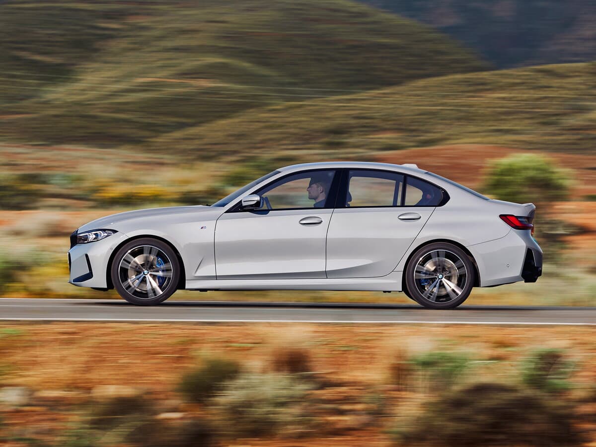 BMW 3 seriyası VII (G20/G21) Restayling — Yandan