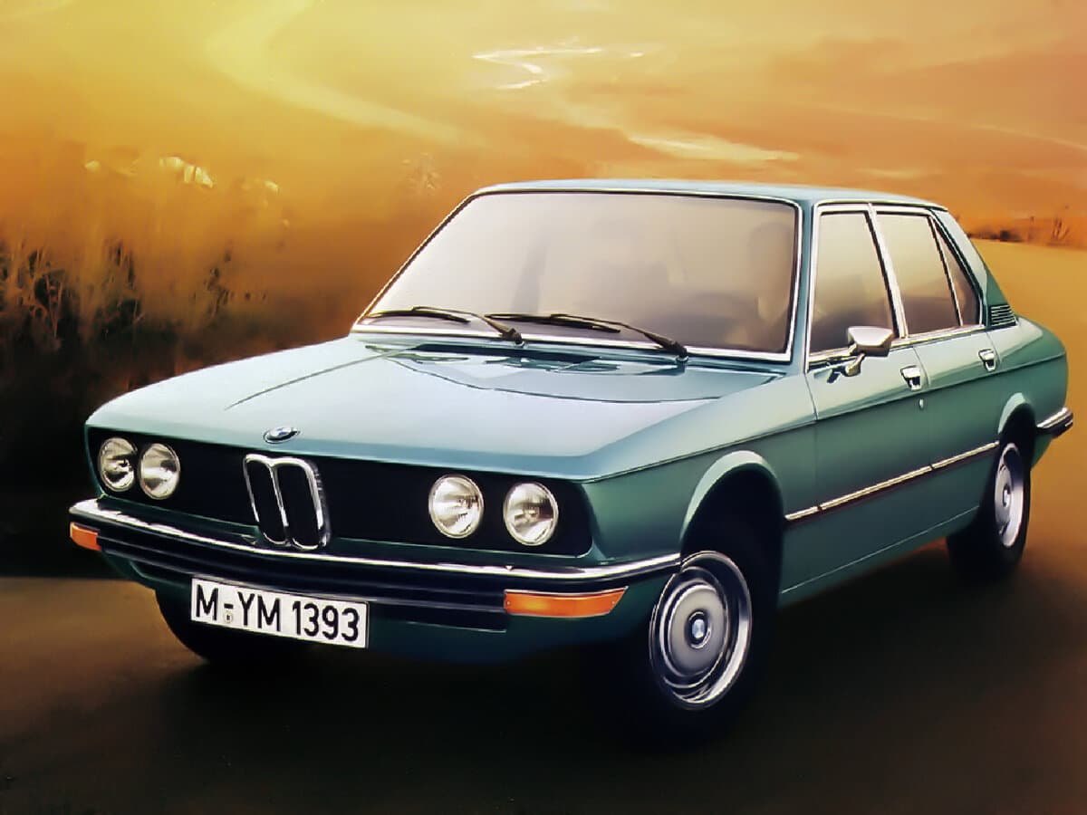 BMW 5 seriyası I (E12)
