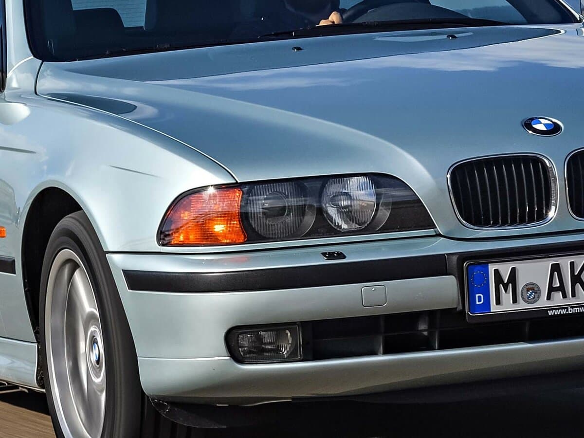 BMW 5 seriyası IV (E39) — Fara