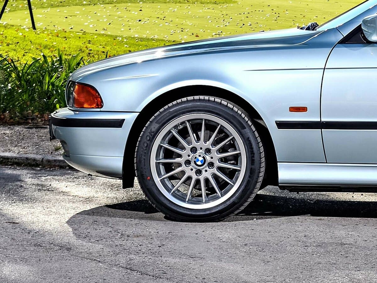 BMW 5 seriyası IV (E39) — Təkər