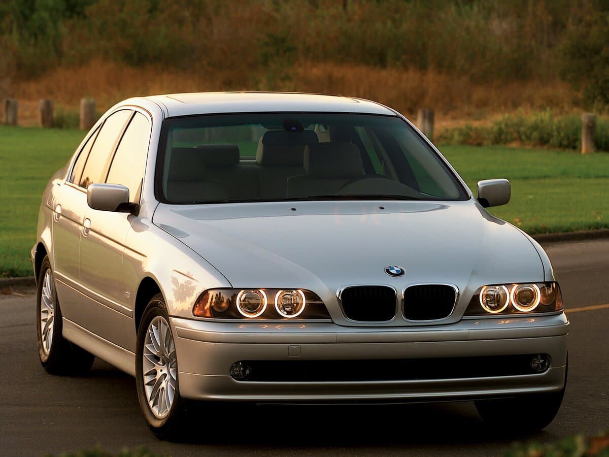 BMW 5 seriyası IV (E39) Restayling — Öndən