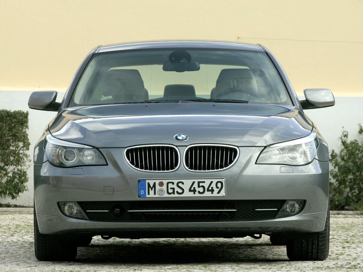 BMW 5 seriyası V (E60/E61) Restayling — Öndən