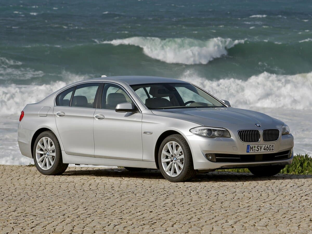 BMW 5 seriyası VI (F10/F11/F07)