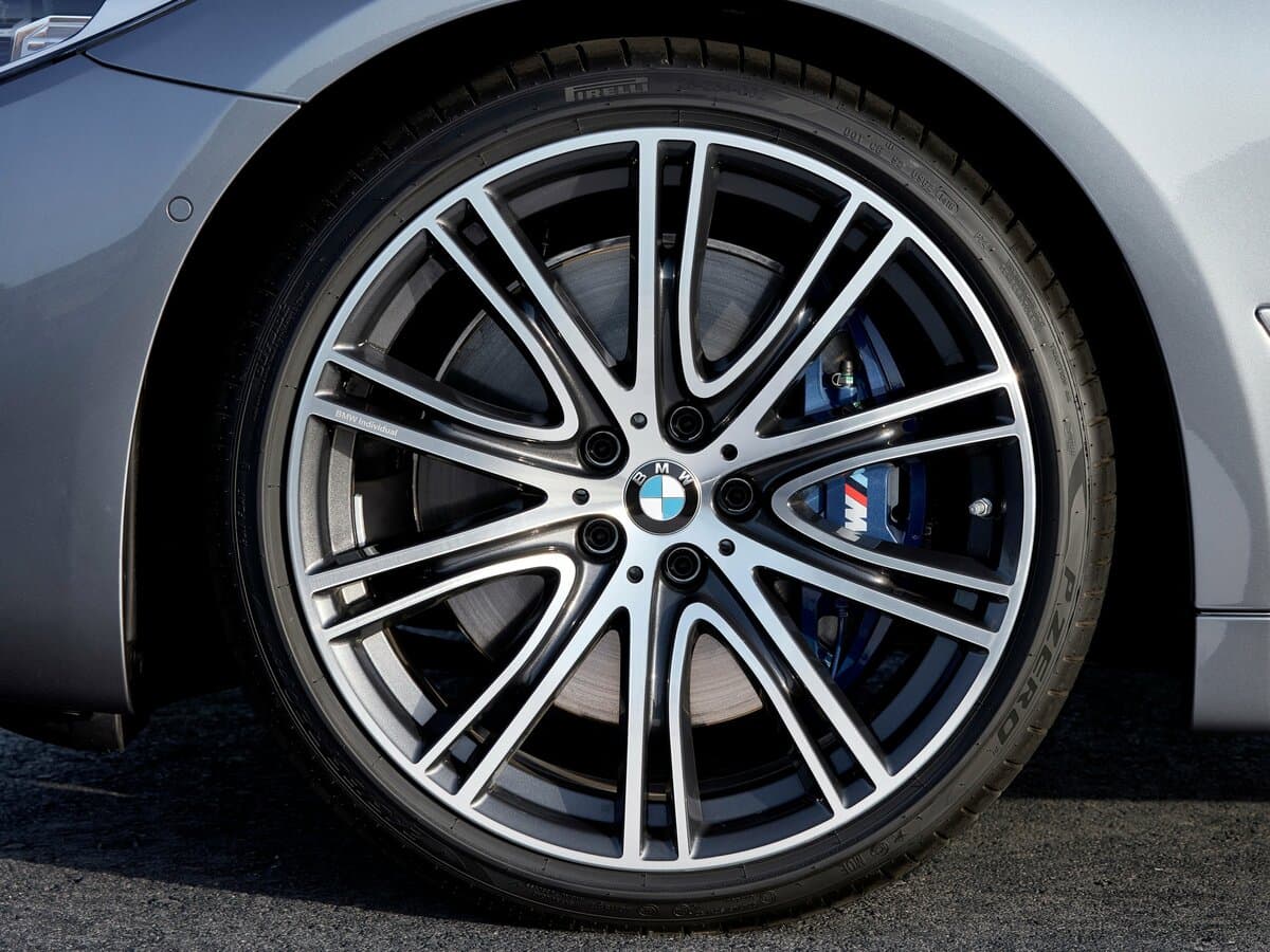 BMW 5 seriyası VII (G30/G31/G38) — Təkər