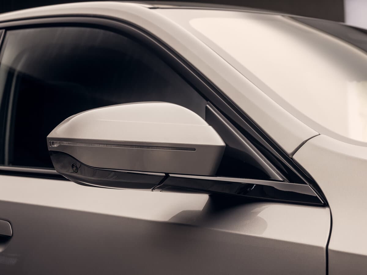 BMW 5 seriyası VIII (G60/G61/G68) — Yan güzgü