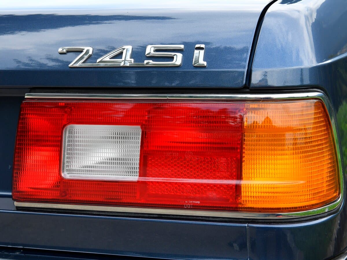 BMW 7 seriyası I (E23) Restayling — Detal
