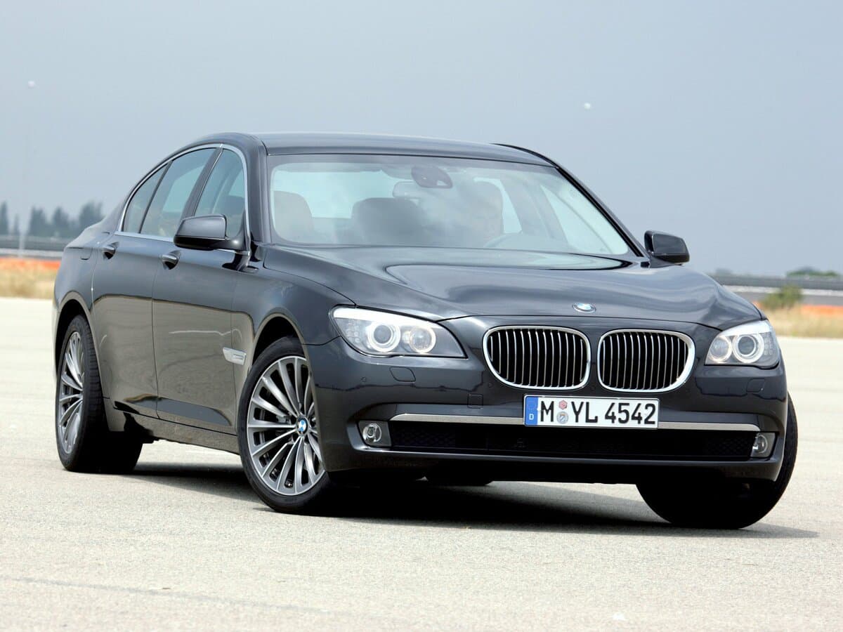 BMW 7 seriyası V (F01/F02/F04)