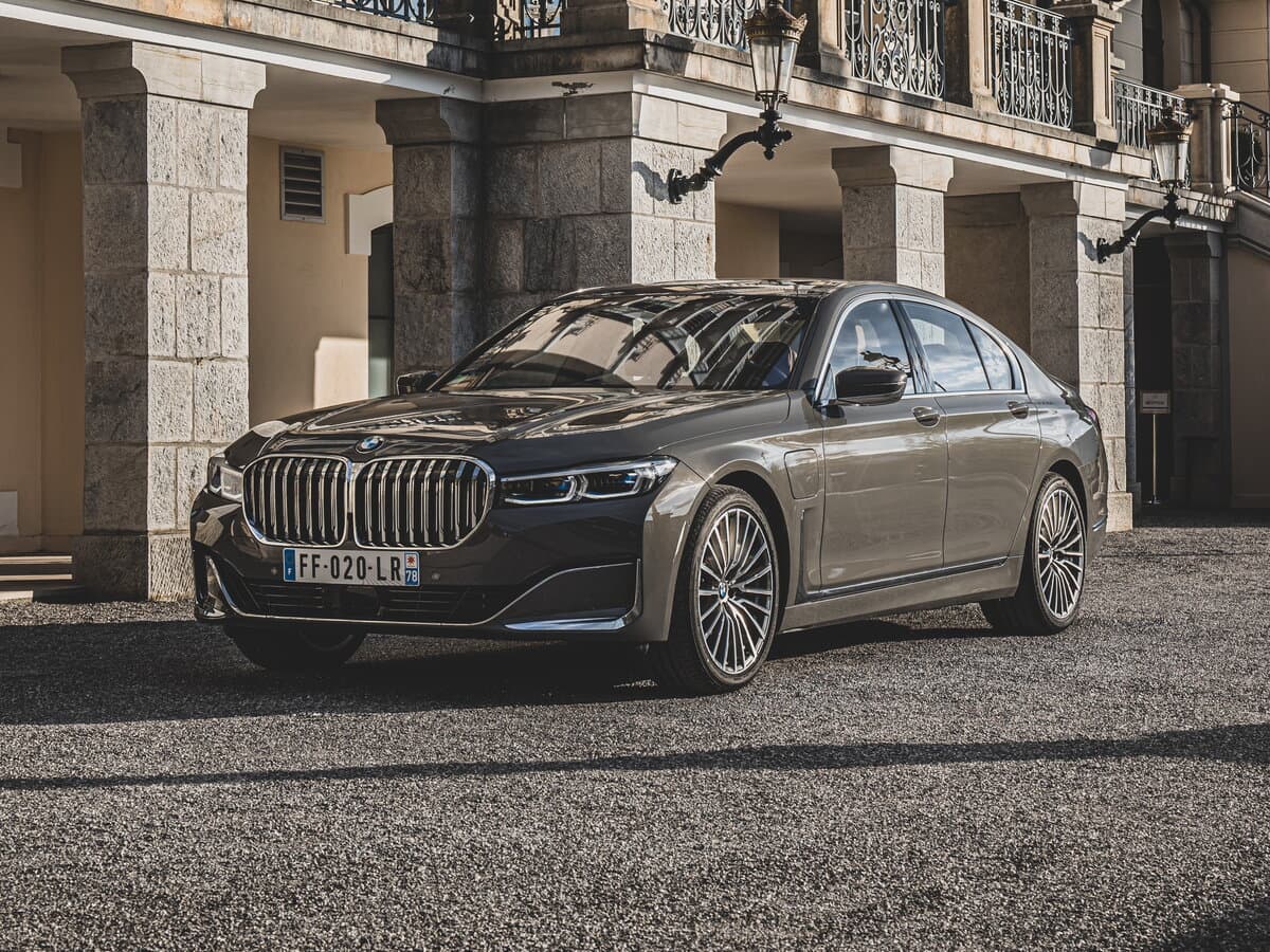 BMW 7 seriyası VI (G11/G12) Restayling