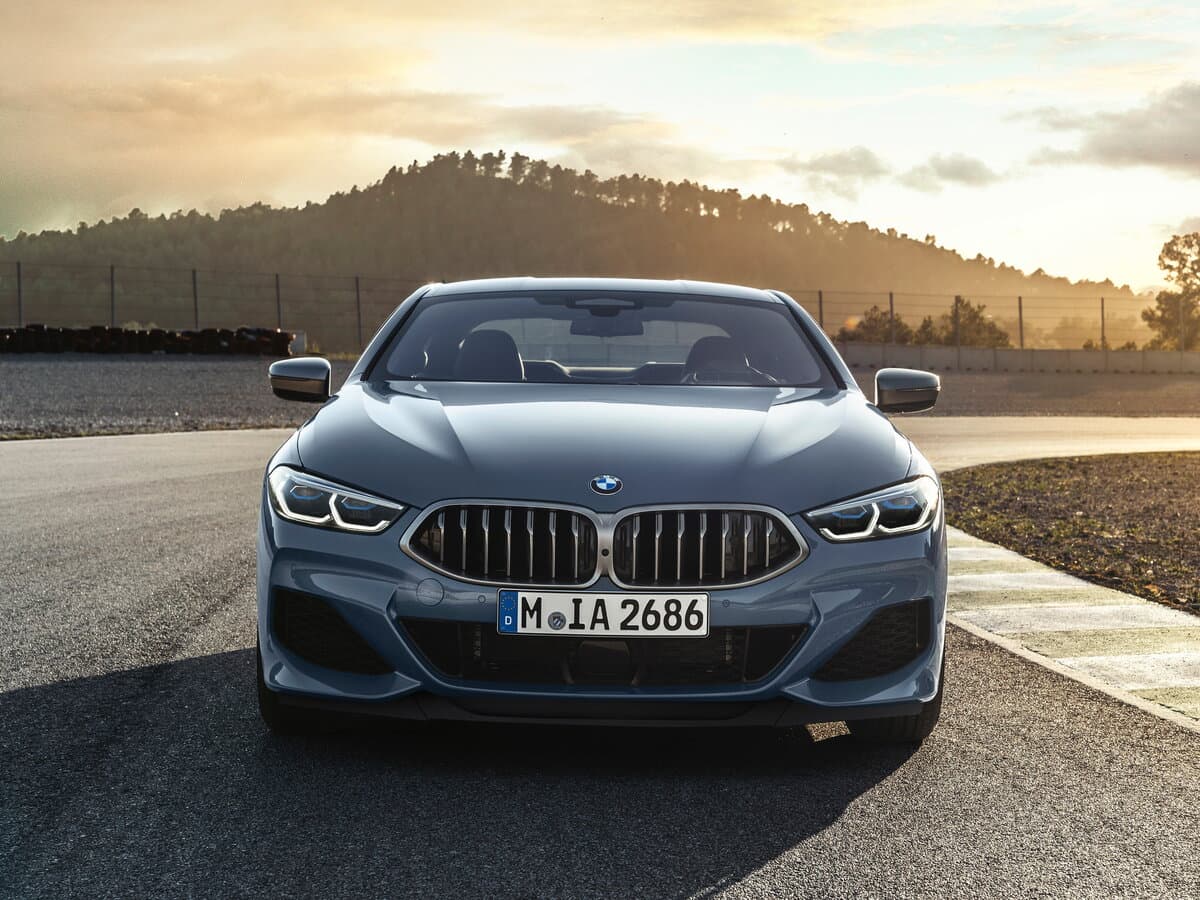 BMW 8 seriyası II (G14/G15/G16) — Öndən