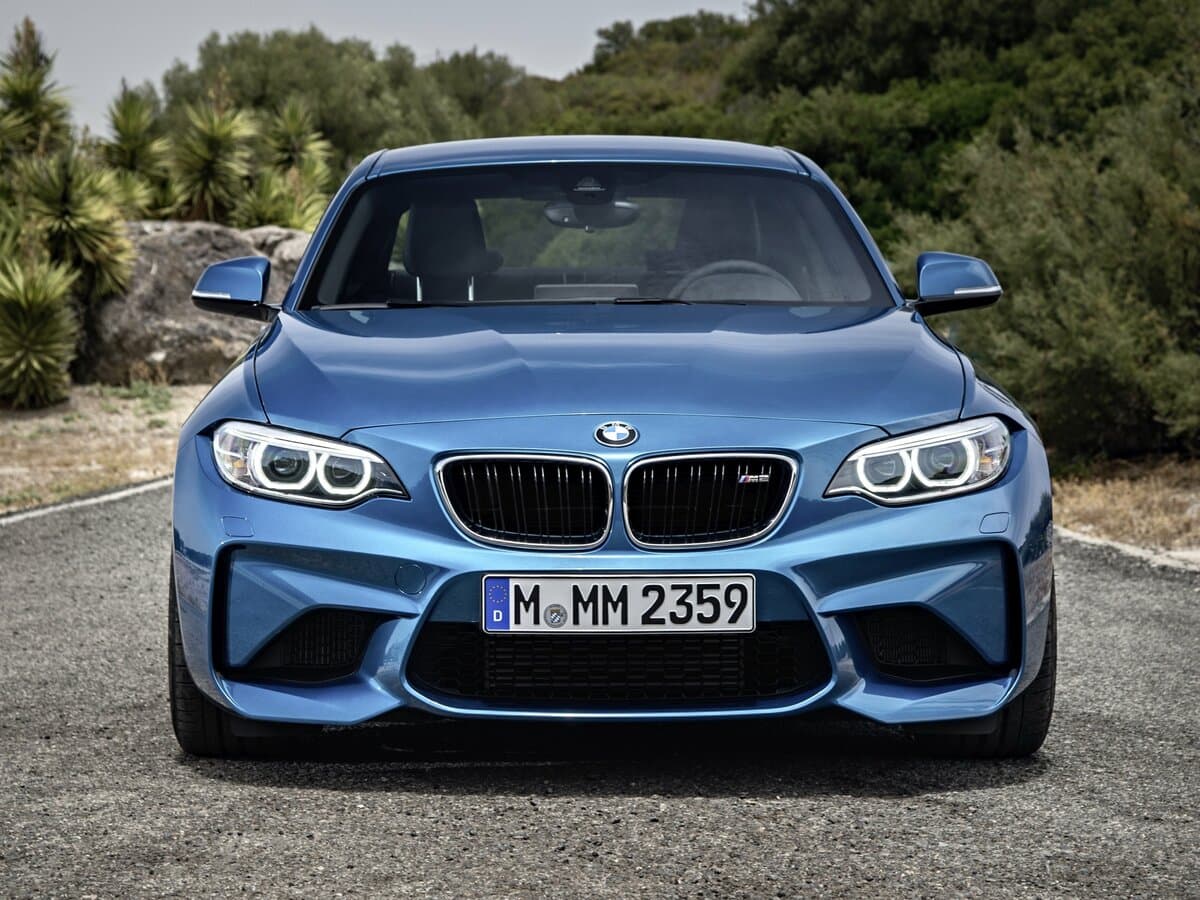 BMW M2 F87 — Öndən