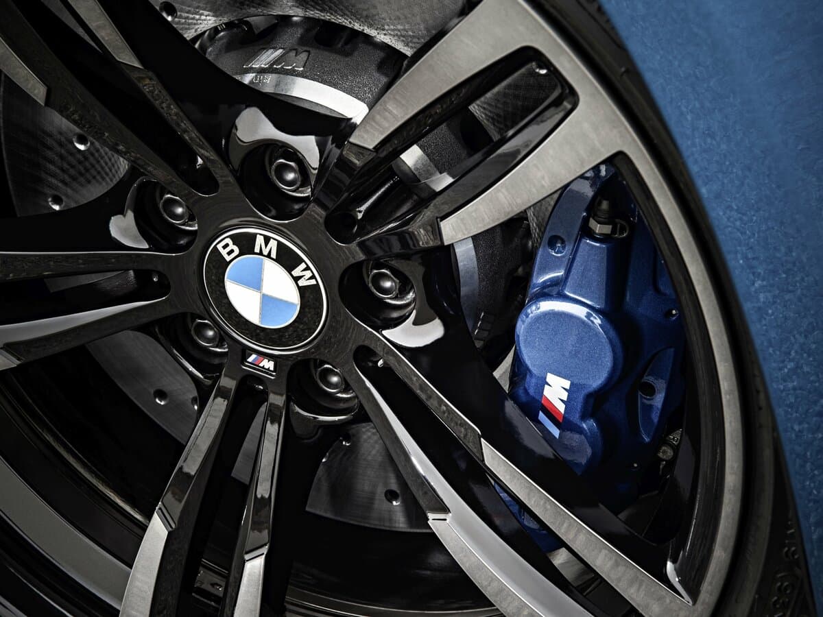 BMW M2 F87 — Təkər