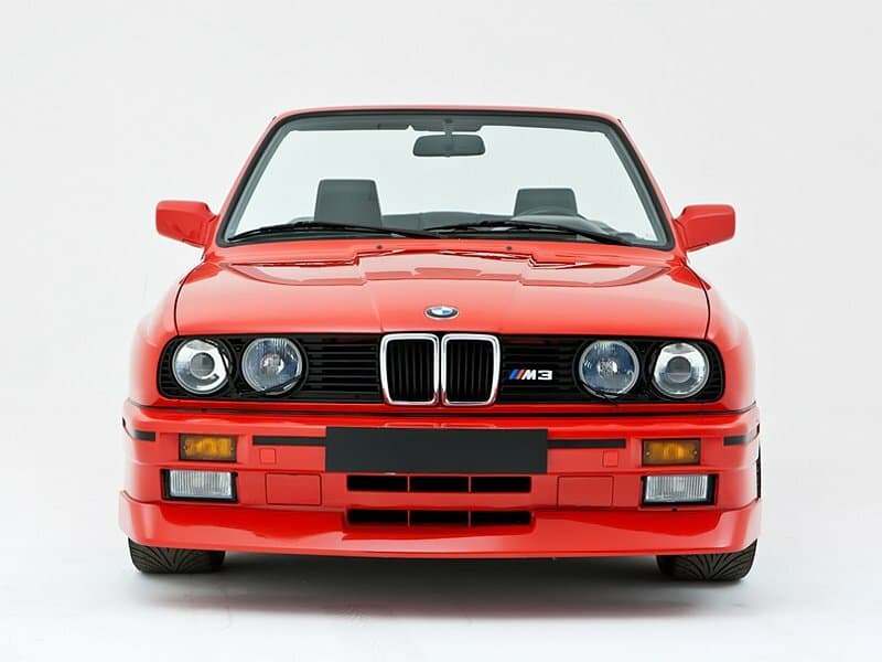BMW M3 I (E30) — Öndən