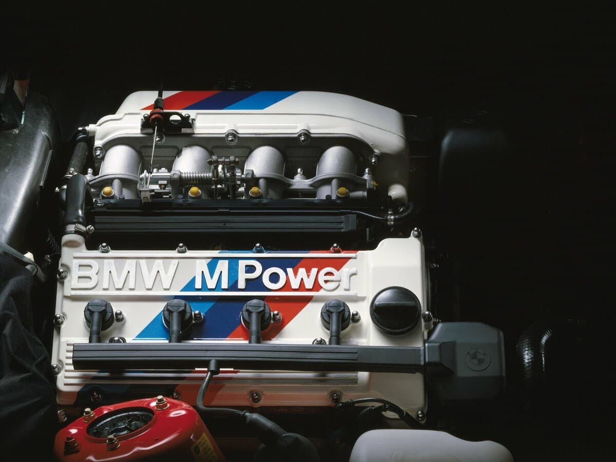 BMW M3 I (E30) — Salon, öndən