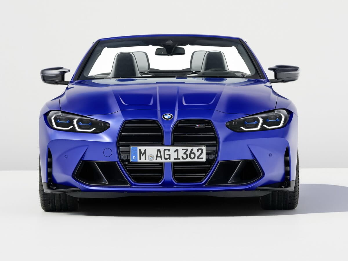 BMW M4 G82/G83 — Öndən