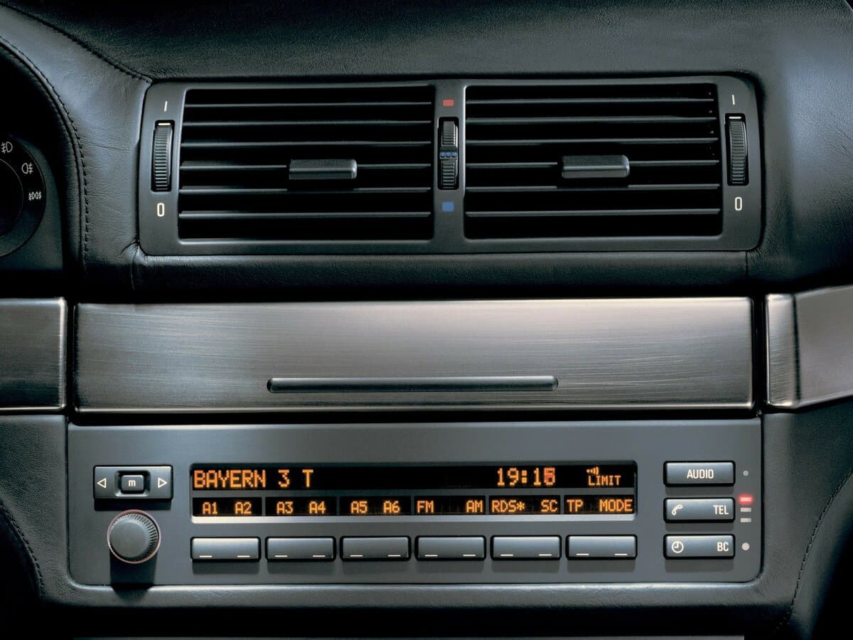 BMW M5 III (E39) — Salon, öndən