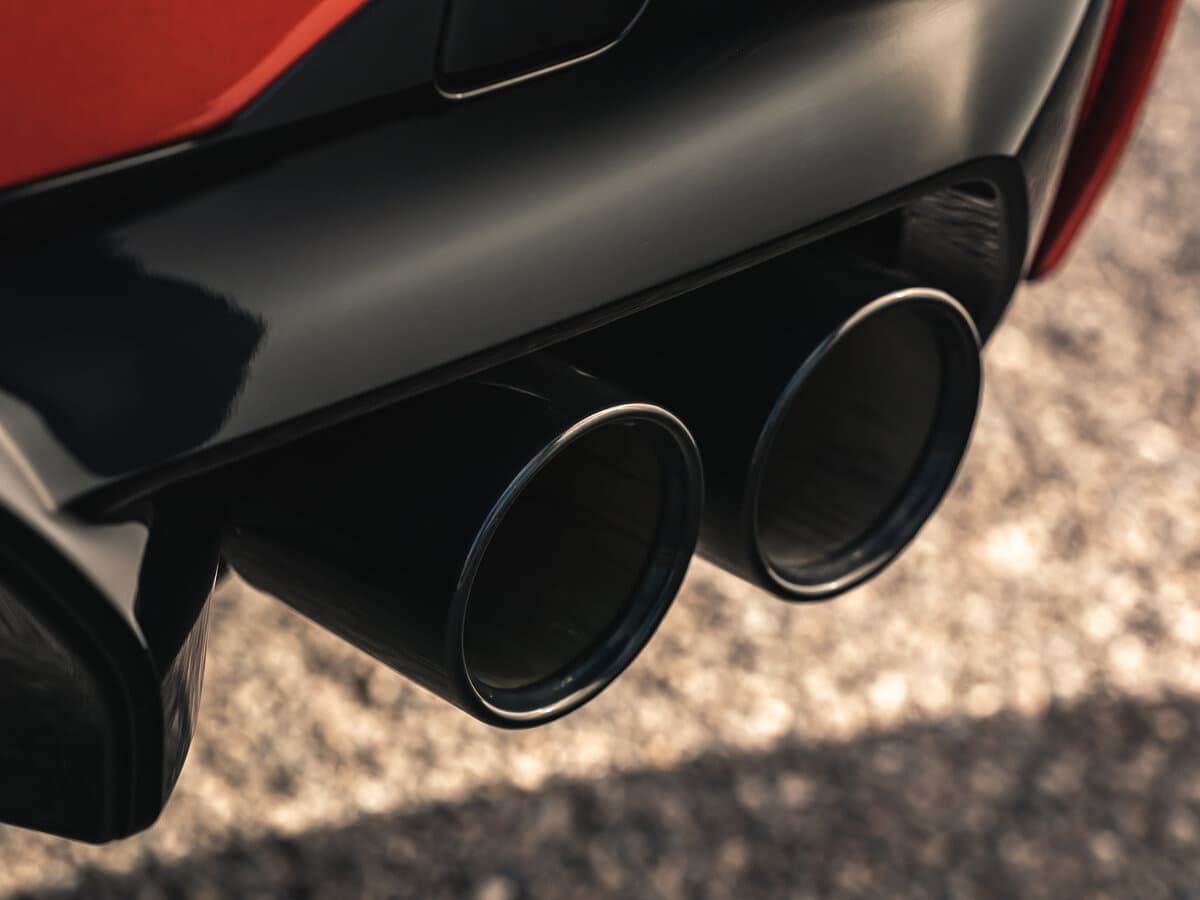 BMW M5 VI (F90) Restayling — Salon, arxadan