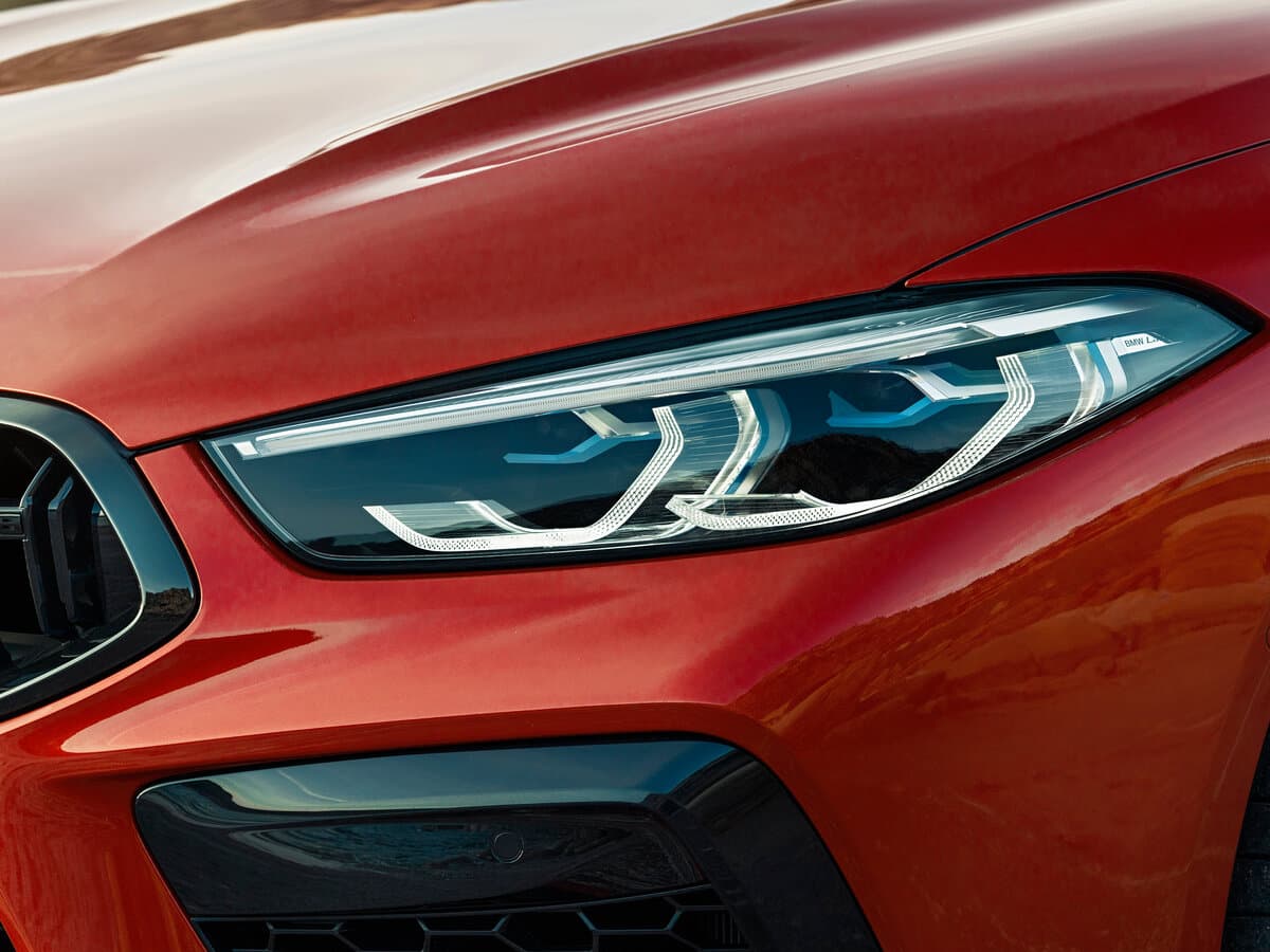 BMW M8 I (F91/F92/F93) — Fara