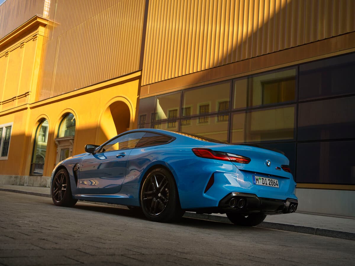 BMW M8 I (F91/F92/F93) Restayling — 3/4 arxadan
