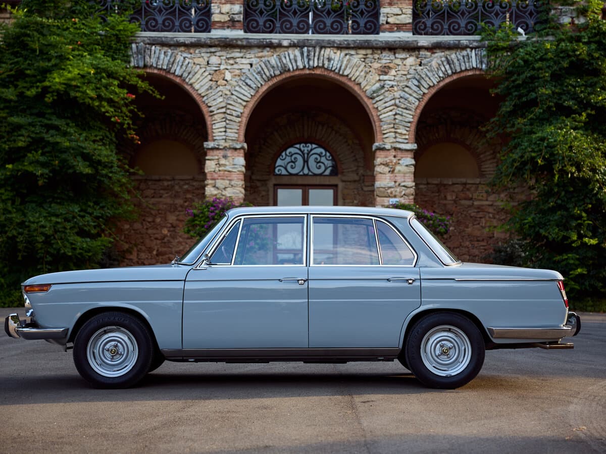 BMW New Class 1800 — Yandan