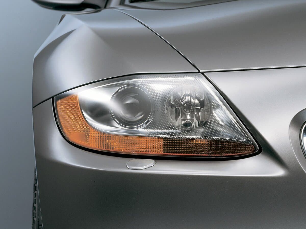 BMW Z4 I (E85/E86) — Fara