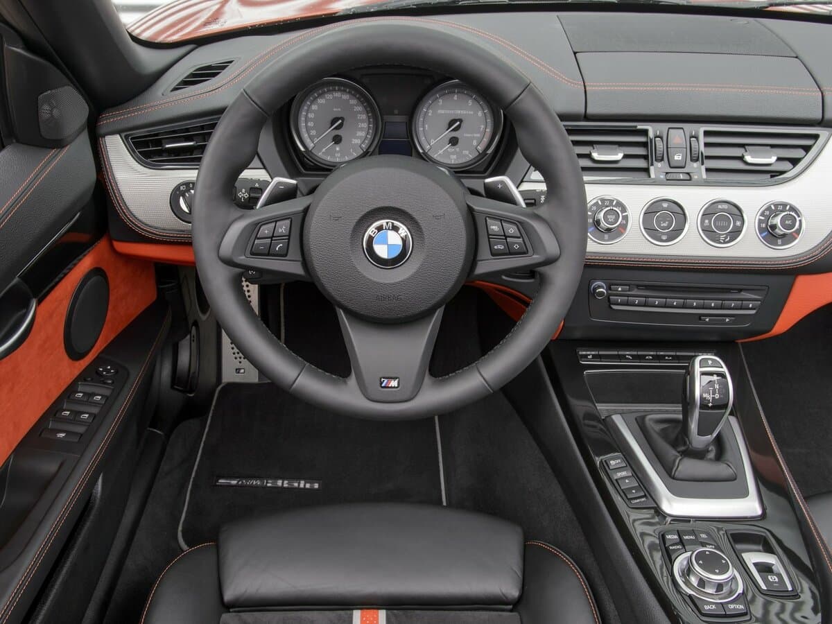 BMW Z4 II (E89) Restayling — Sükan