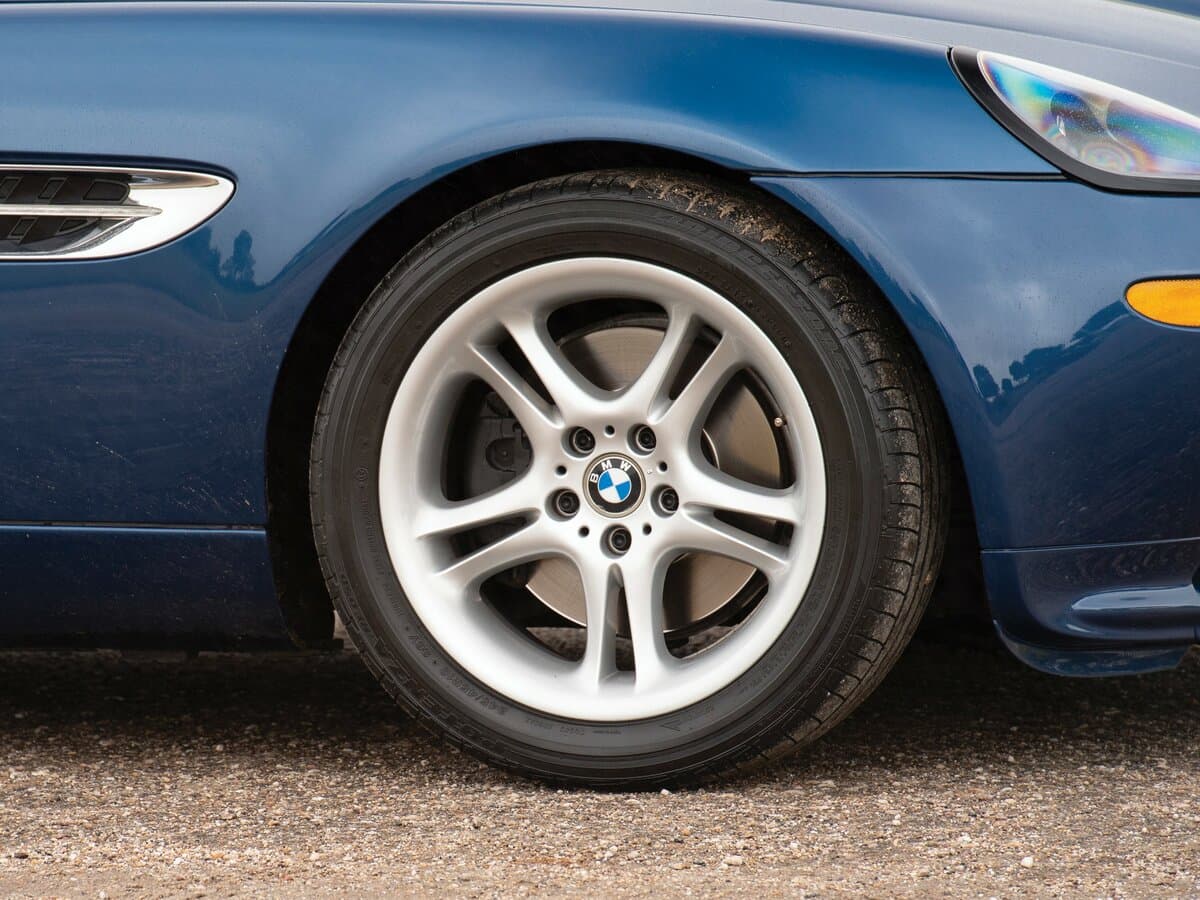 BMW Z8 2000 – 2003 — Təkər