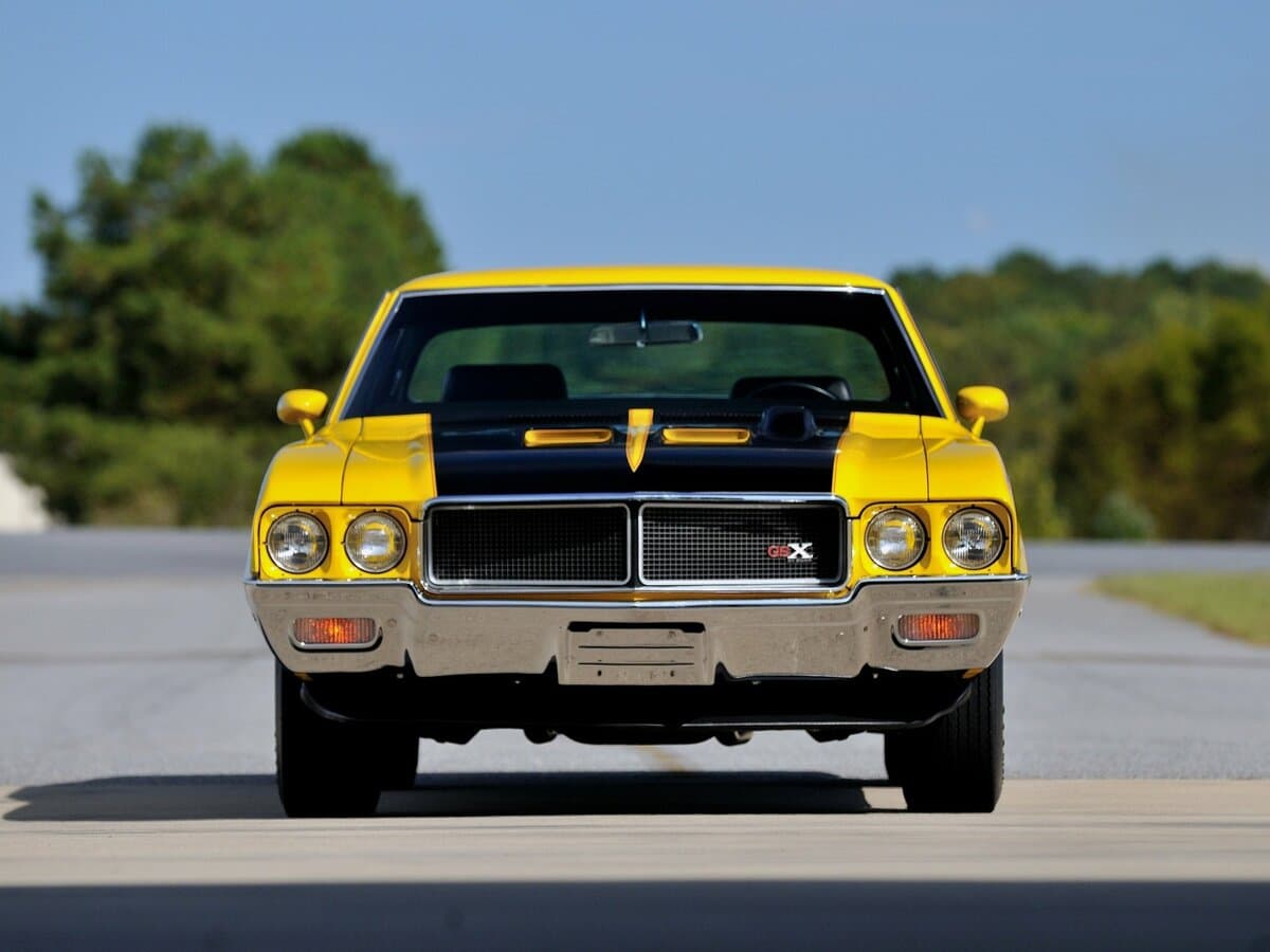 Buick GS I — Öndən