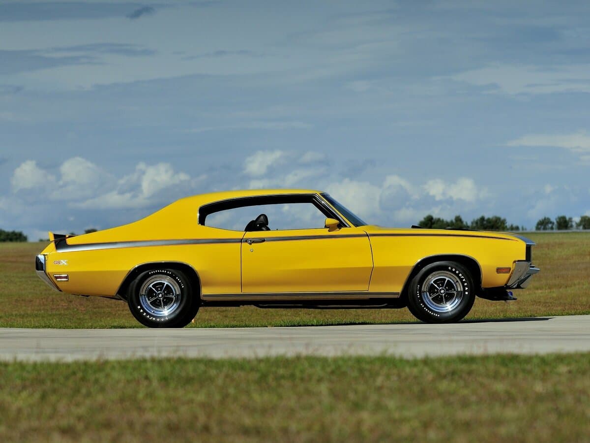 Buick GS I — Yandan
