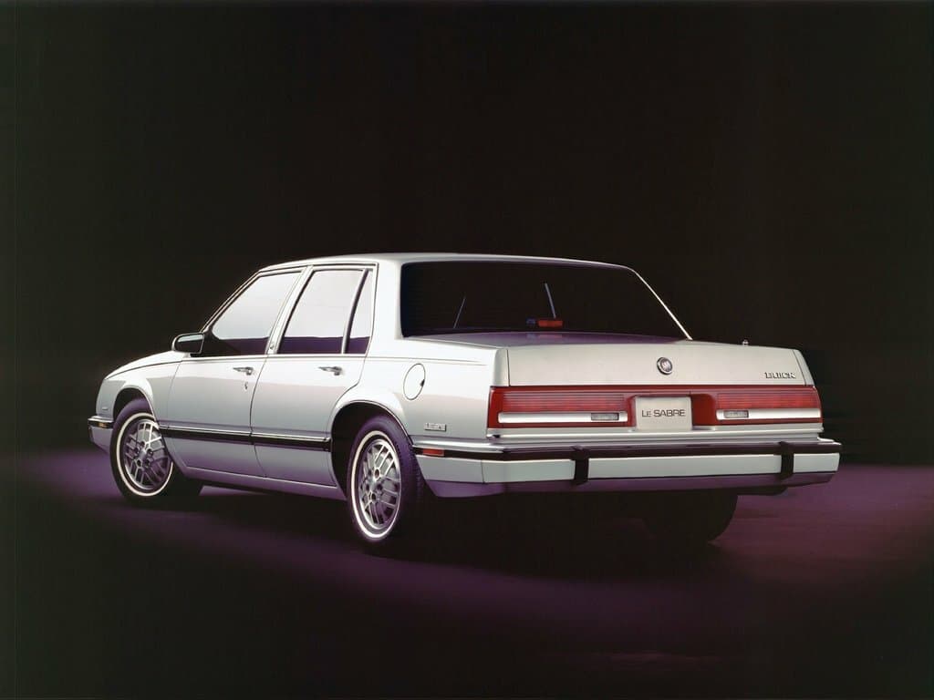 Buick LeSabre VI — 3/4 arxadan