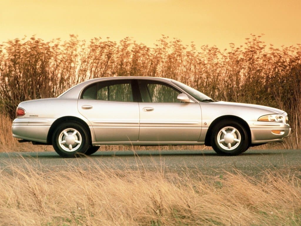 Buick LeSabre VIII — Yandan