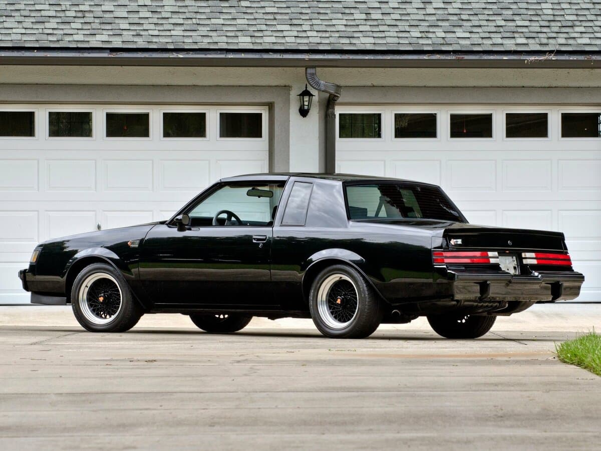 Buick Regal II — 3/4 arxadan
