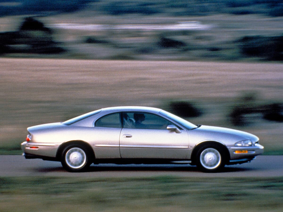 Buick Riviera VIII — Yandan