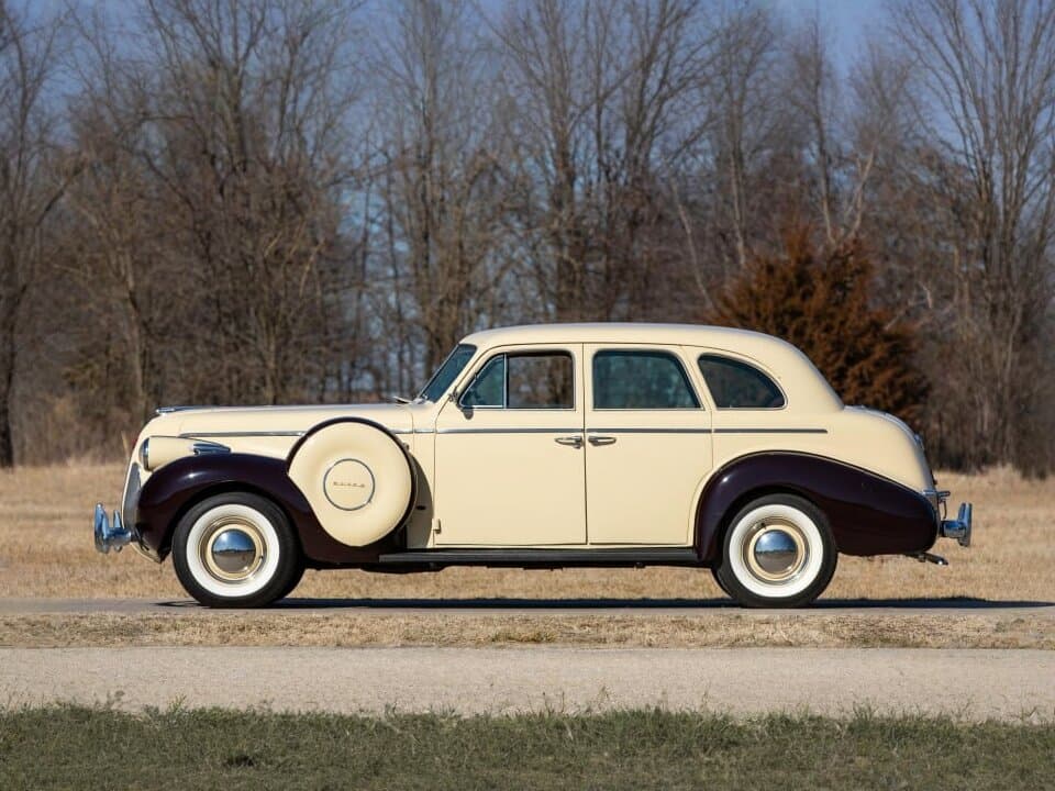 Buick Roadmaster II — Yandan