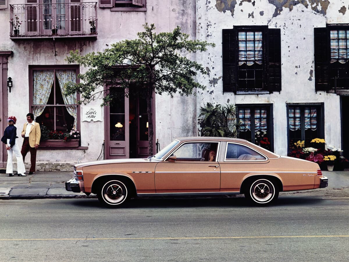 Buick Skylark IV — Yandan