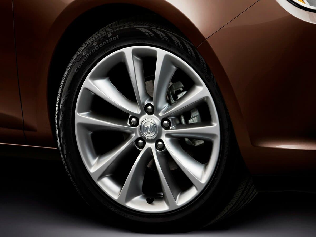 Buick Verano I — Təkər