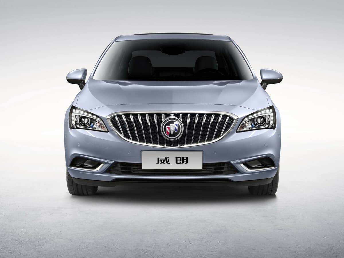 Buick Verano II — Öndən