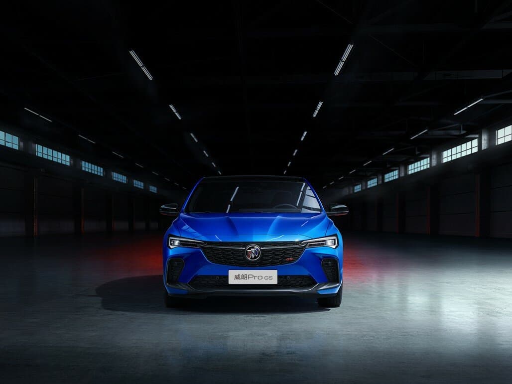 Buick Verano III (Pro) — Öndən