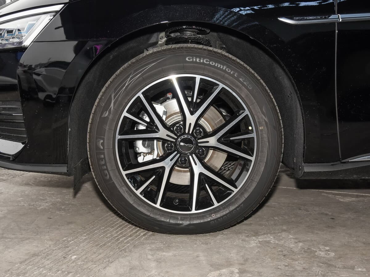 BYD E9 I — Təkər
