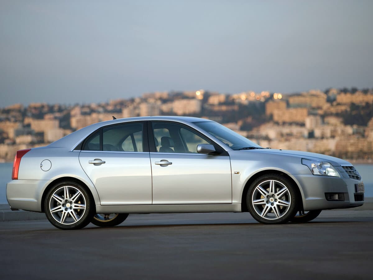 Cadillac BLS 2006 – 2009 — Yandan