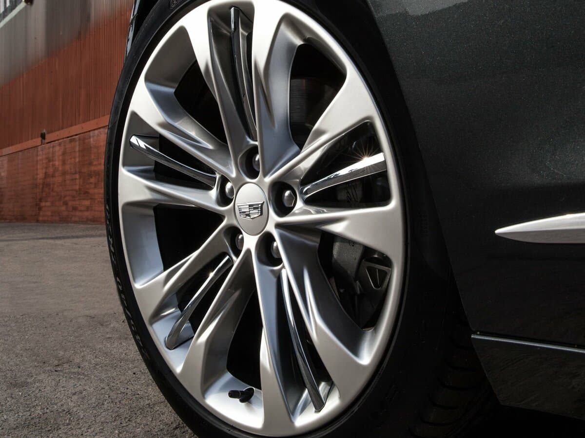 Cadillac CT6 I — Təkər