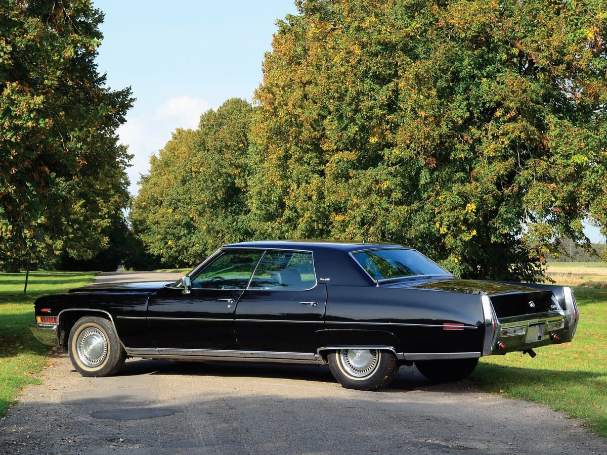 Cadillac DeVille IV — 3/4 arxadan