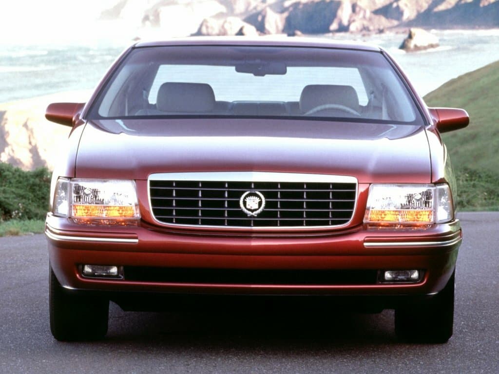 Cadillac DeVille VII — Öndən