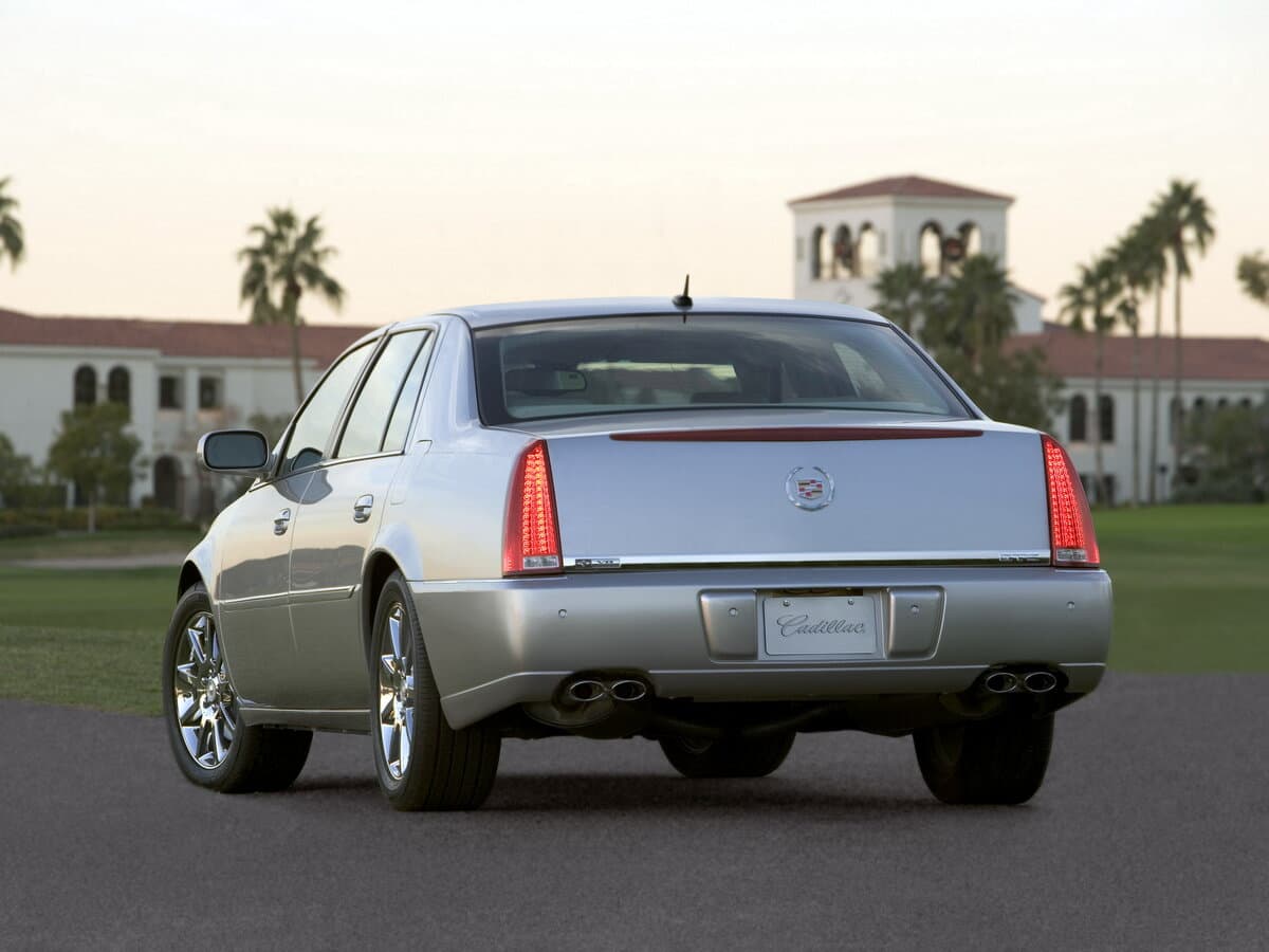 Cadillac DTS 2005 – 2011 — Arxadan